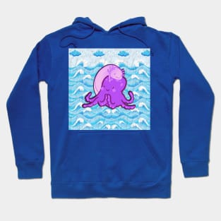 funny octopus swims in water Hoodie